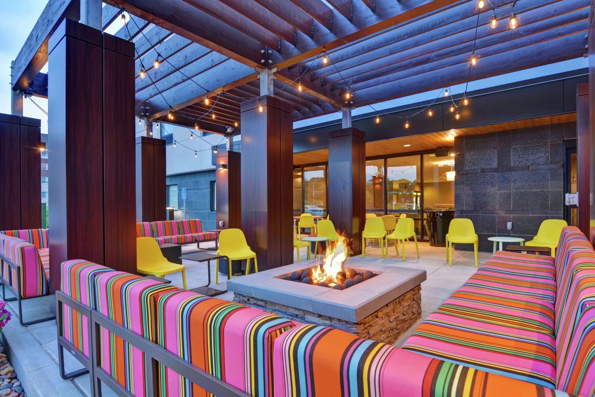 Home2 Suites By Hilton Rochester Mayo Clinic Area Buitenkant foto
